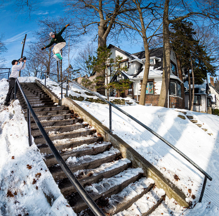 VIEW FROM NOWHERE | FRANK BÉLANGER, RAW CLIPS