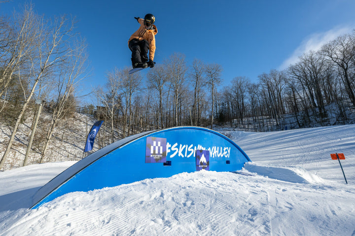 BURTON MYSTERY SERIES | SNOW VALLEY, BARRIE, ON